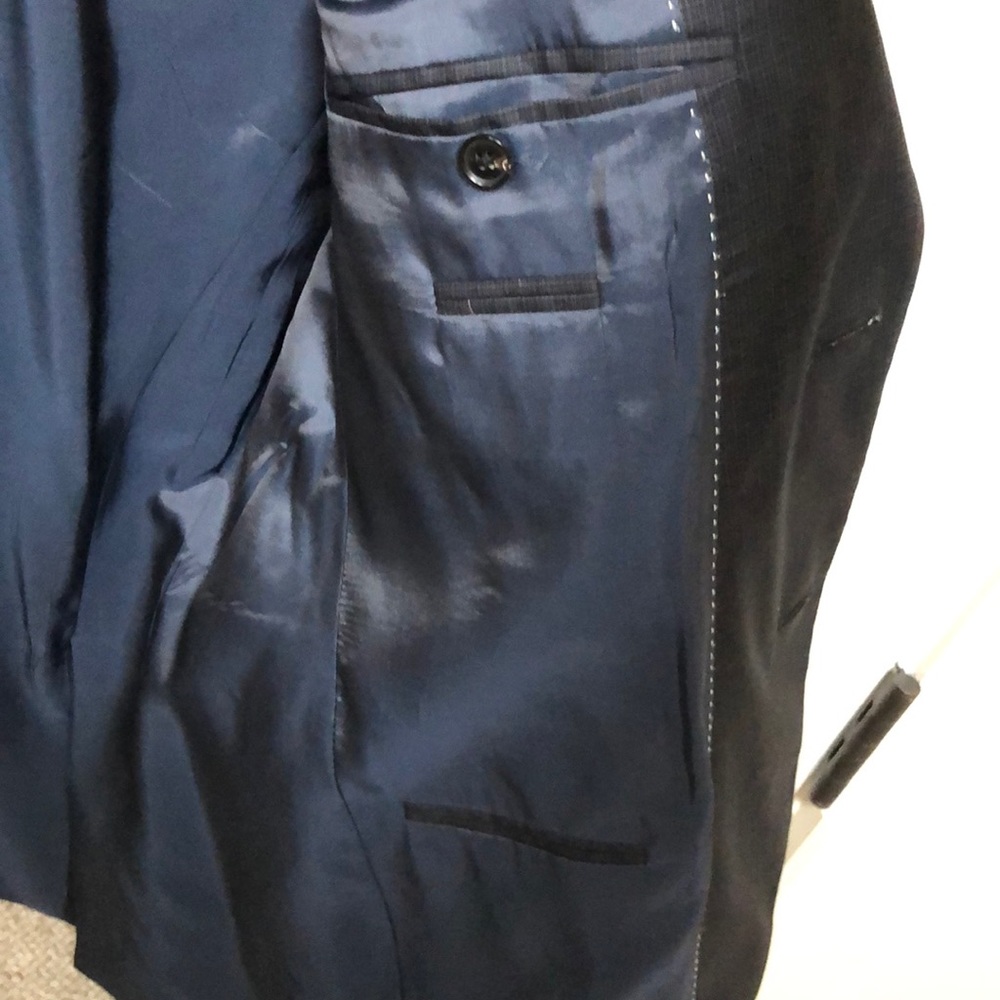 BOSS Black label navy mini plaid 2 button blazer - Picture 7 of 7